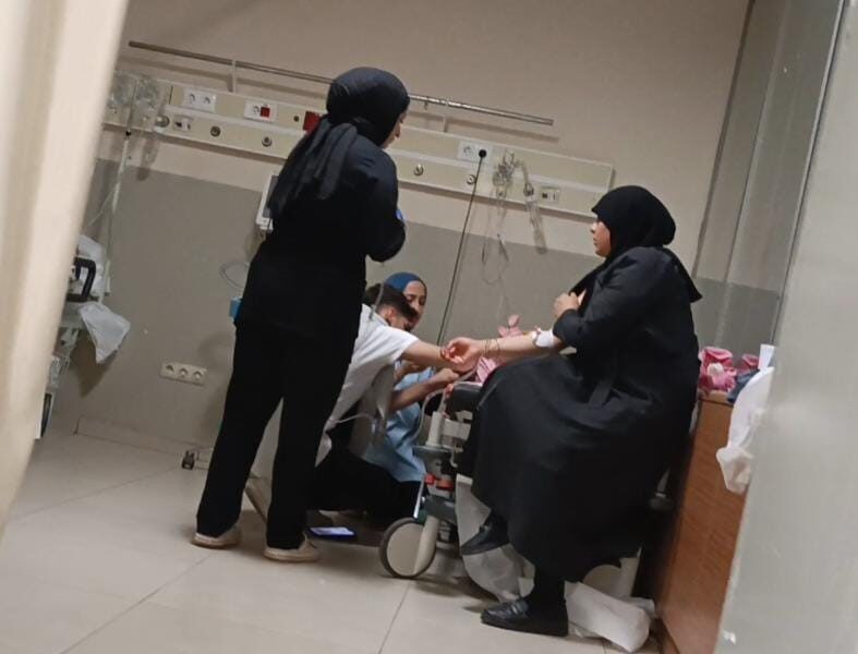 Bursa’nın İnegöl ilçesinde bir eve ziyarete giden 10’u çocuk 13