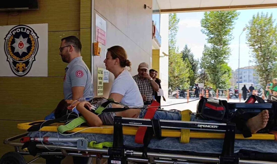 Bursa’nın İnegöl ilçesinde 2. katın balkonundan düşen 9 yaşındaki çocuk