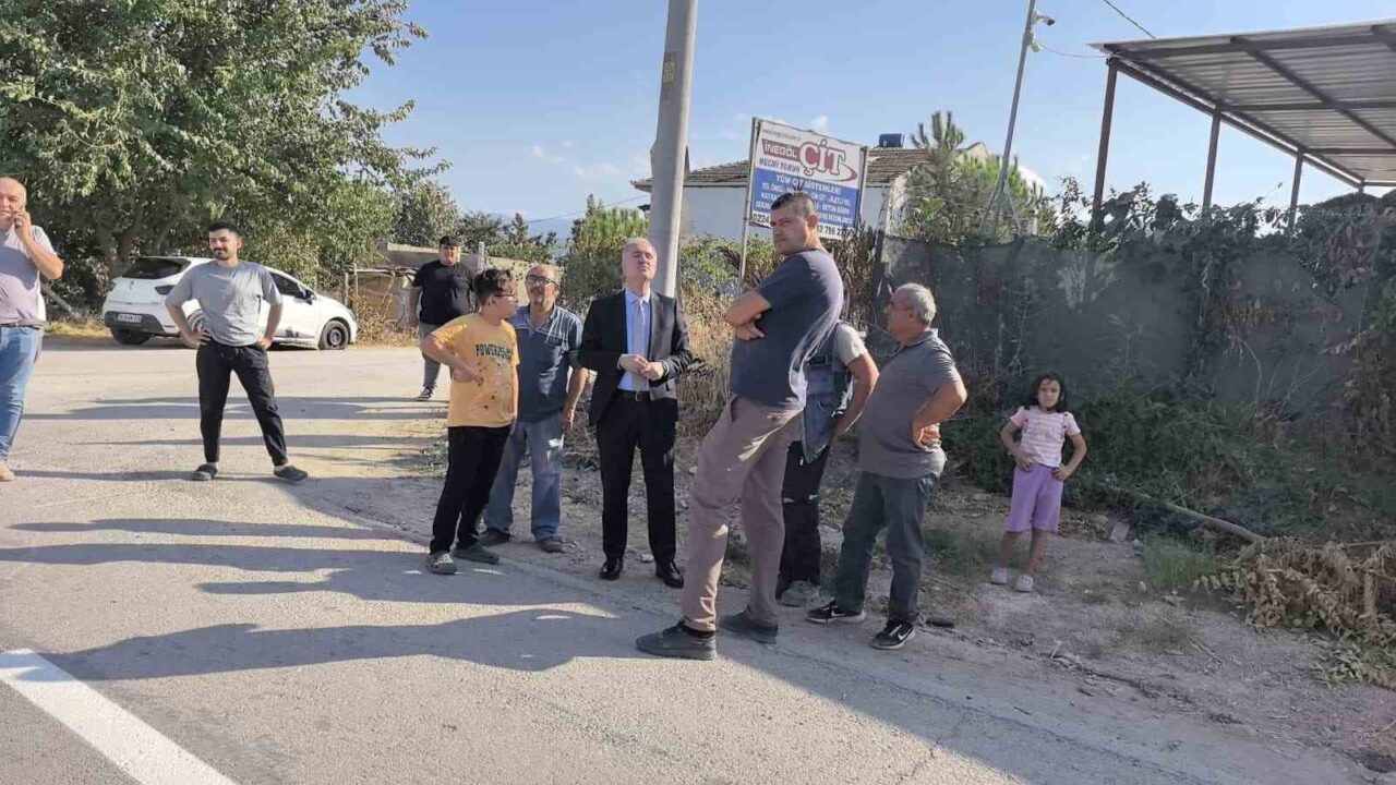 İnegöl ilçesinde kontrolden çıkan otomobil refüje çarptı; sürücüsü yaralandı. Kazanın