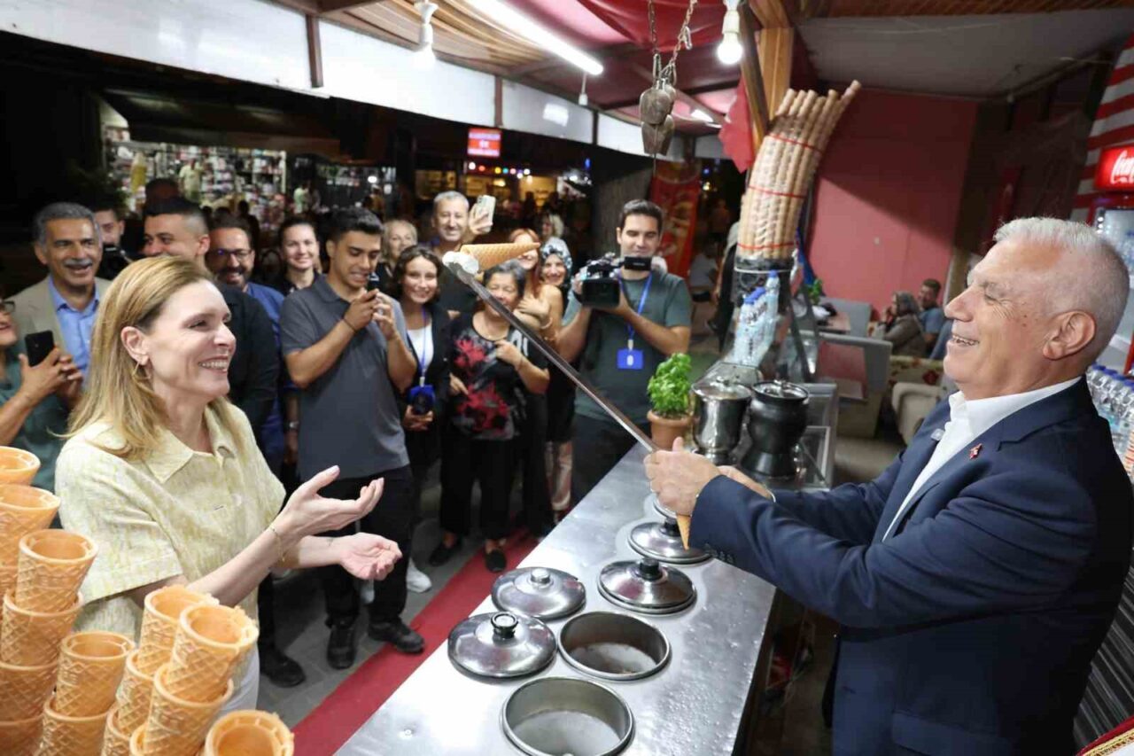 Bursa Büyükşehir Belediye Başkanı Mustafa Bozbey, Marmara Denizi’ne kıyısı olan