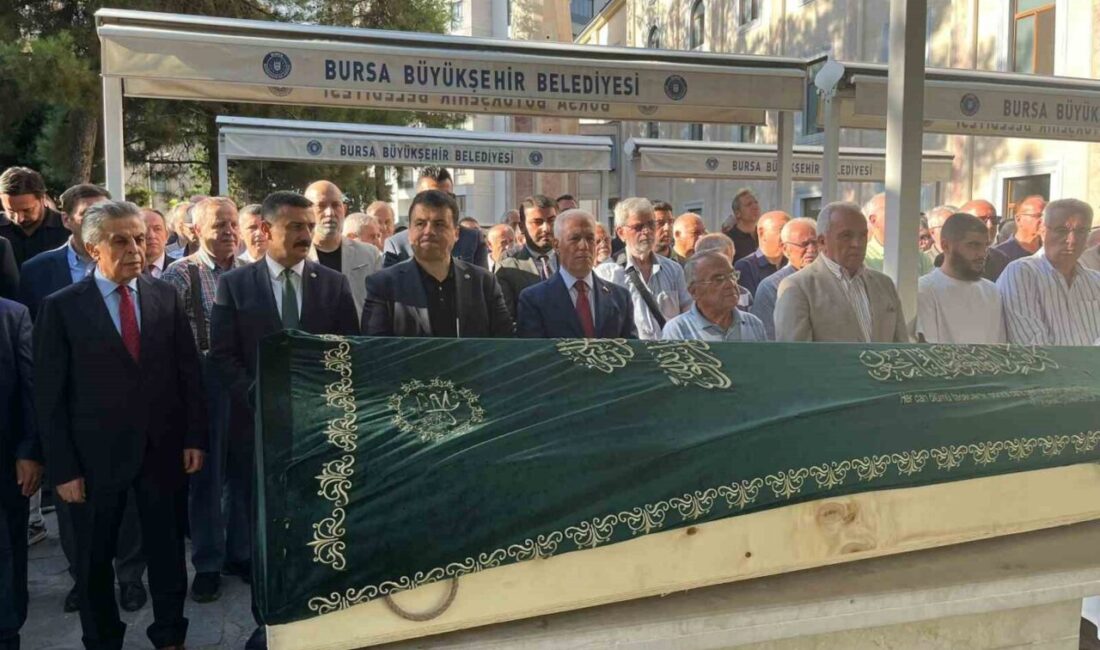 Bursa’nın duayen gazetecilerinden Engin Özpınar, sevenlerinin ve meslektaşları tarafından son