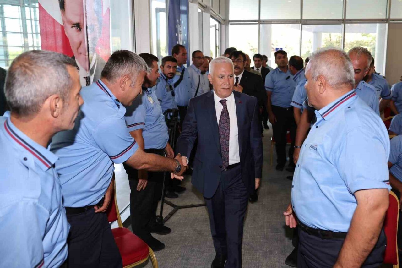 Büyükşehir Belediyesi, 2025-2026 Eğitim-Öğretim Yılı öncesinde BURULAŞ şoförlerine yönelik etkili