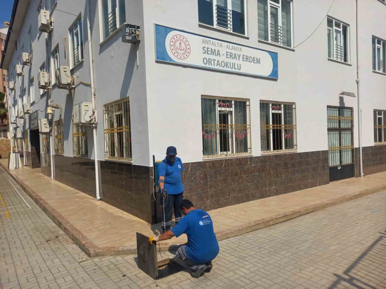 Antalya Büyükşehir Belediyesi okulların eksiklerini gidererek 8 Eylül Pazartesi başlayacak