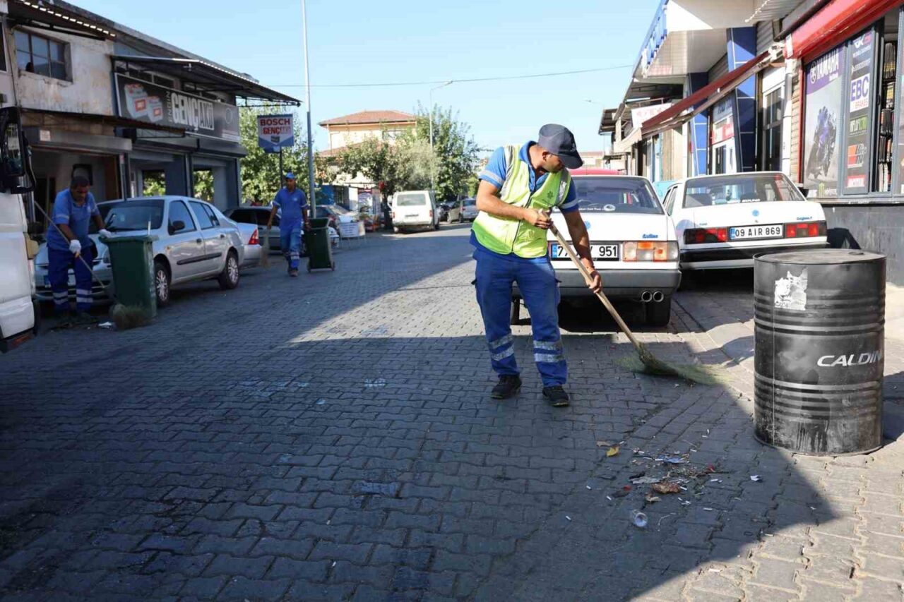 Aydın Büyükşehir Belediyesi, kent estetiğini ve halk sağlığını ön planda