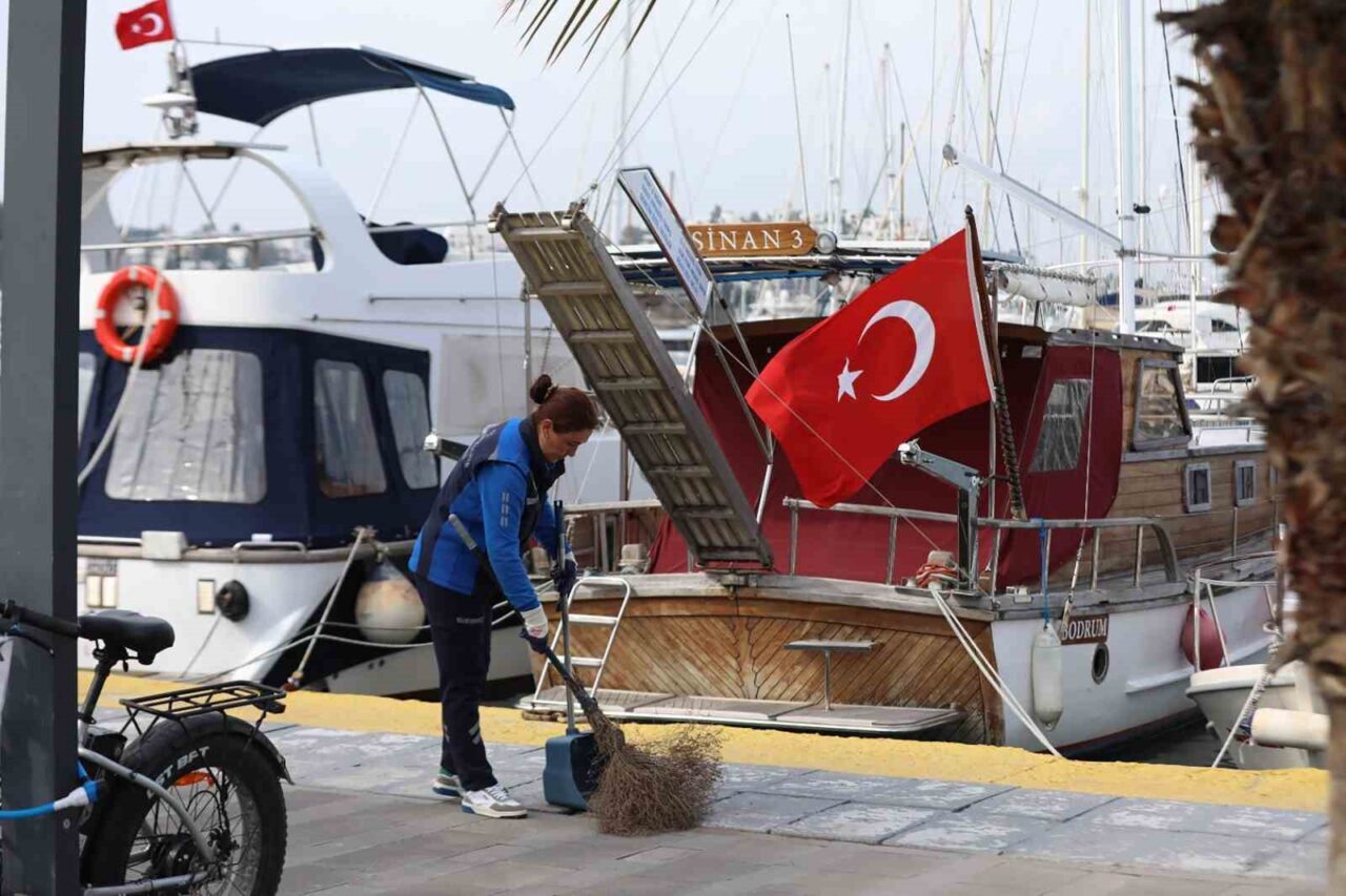 Cadde, sokak, bulvar ve liman gibi kamusal alanlarda gerçekleştirilen faaliyetlerde;