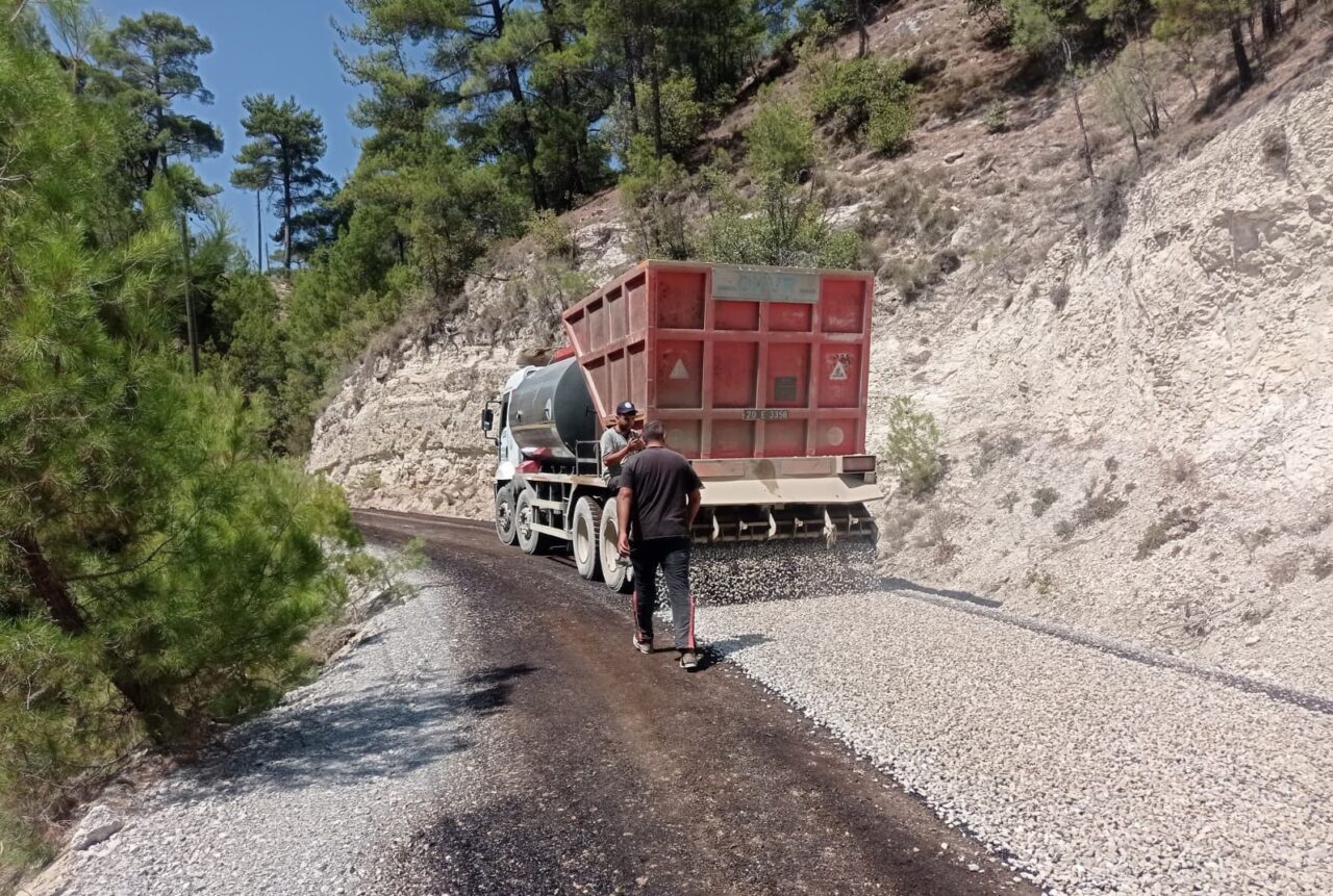 Çameli Belediyesi kendi imkanları ile ilçe ve kırsal mahallelerin ulaşımını