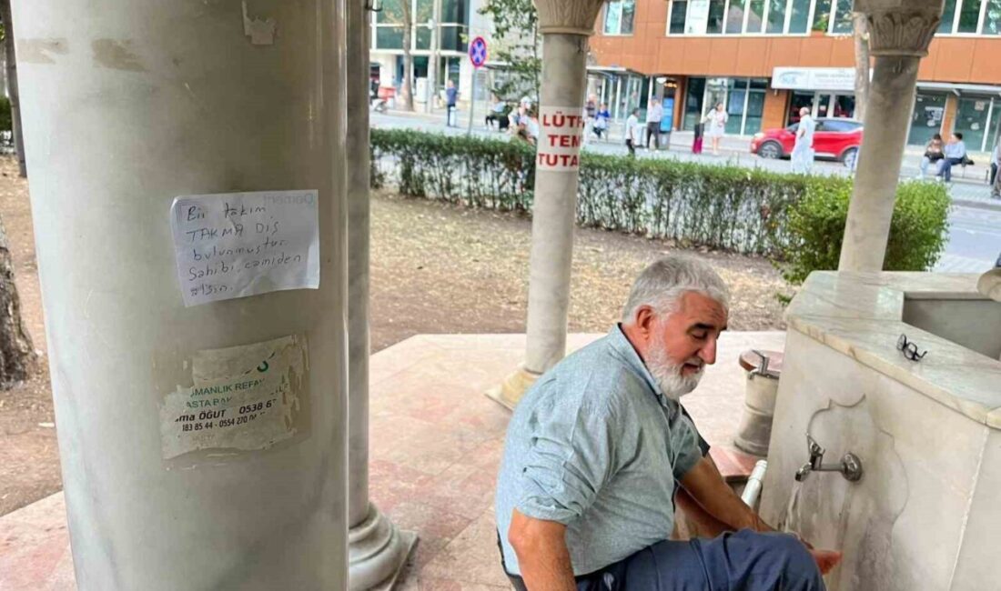 Eskişehir’de bir şadırvanda unutulan protez dişler için camiye asılan “Şadırvanda