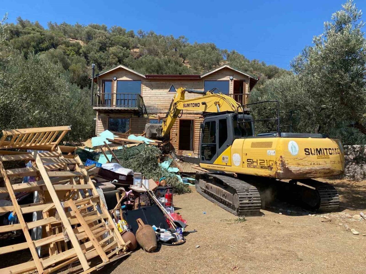 Çanakkale’de İl Özel İdaresi Yapı Kontrol Müdürlüğünce yürütülen çalışma kapsamında,