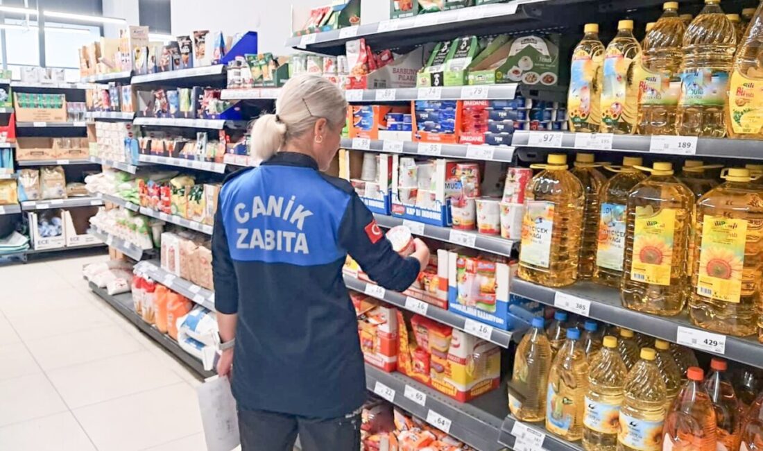 Samsun’un Canik Belediyesi, ilçe genelinde market ve işletmelere yönelik denetimlerini