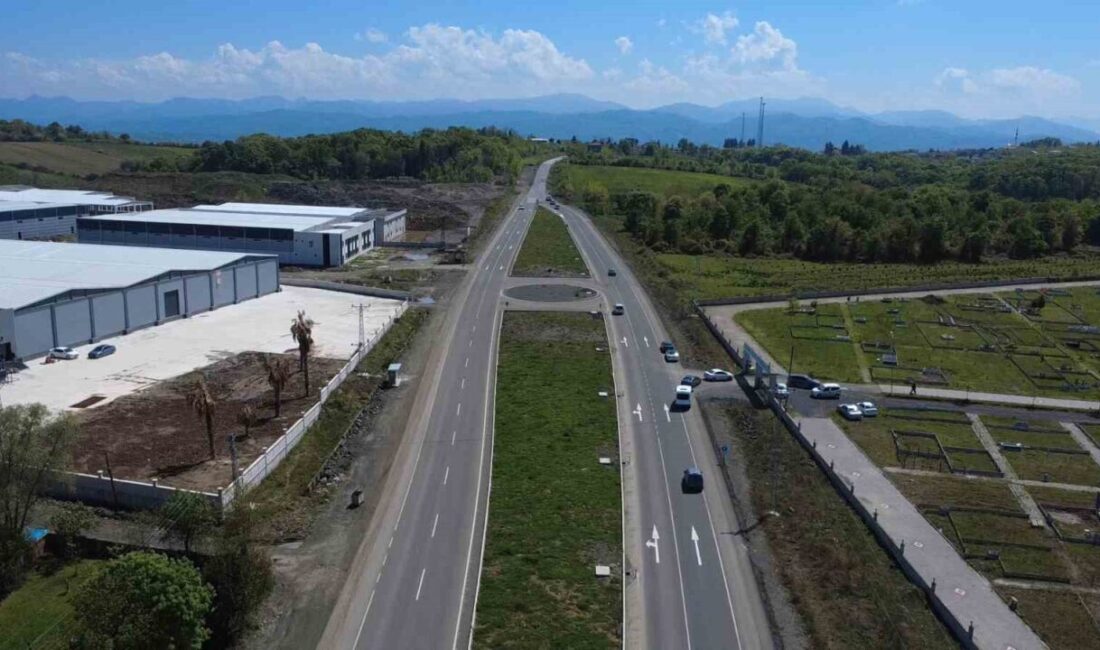 Samsun’un Çarşamba ile Ayvacık ilçelerini birbirine bağlayan karayolunda yıllardır devam