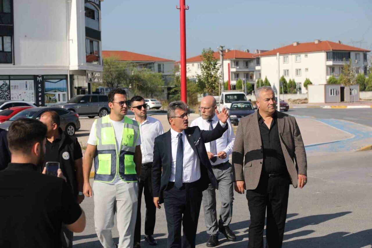 Çarşamba Kumaş Pazarının 17 Eylül Çarşamba gününden itibaren kurulacağı Nilüfer