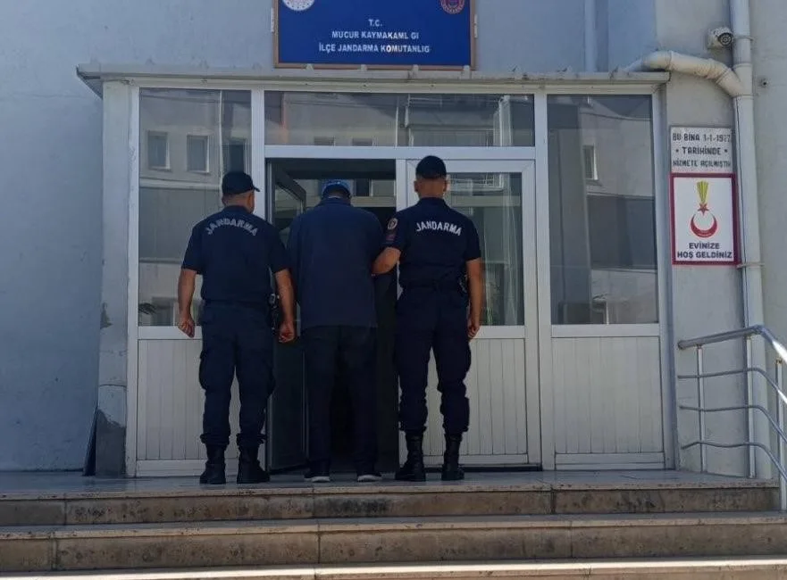 KIRŞEHİR (İHA) – Kırşehir’in Mucur ilçesinde, cenazeye katılmak üzere köye