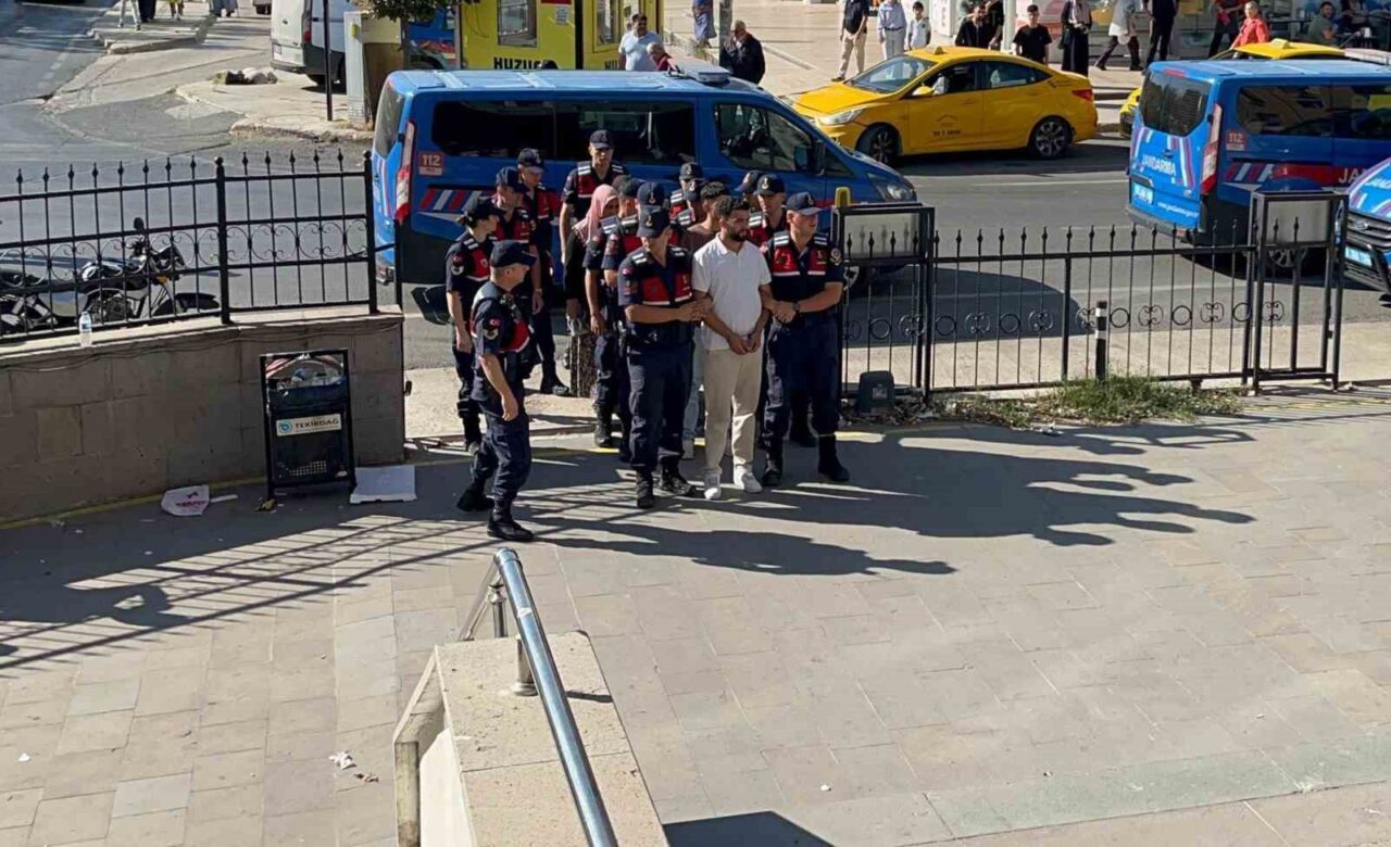 Tekirdağ Çerkezköy’de barakada silahla vurulmuş halde bulunan adamın oğlu tarafından