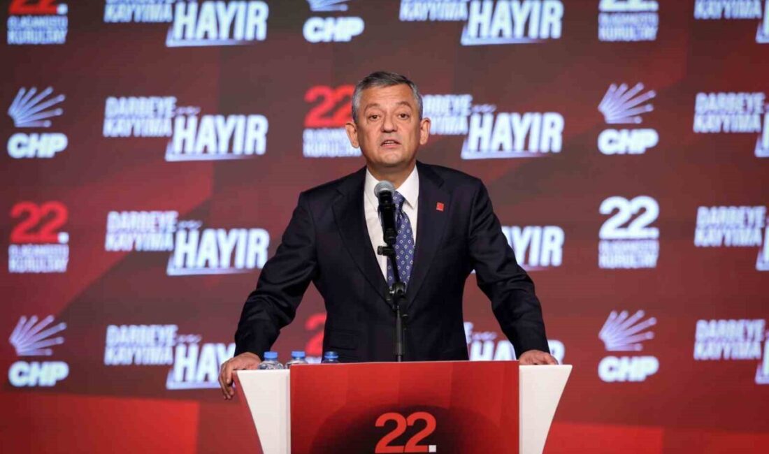 Cumhuriyet Halk Partisi (CHP) 22. Olağanüstü Kurultayı, Genel Başkan Özgür