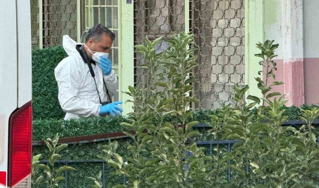 Kocaeli’nin Gebze ilçesinde Dursune Bilgili (50) ve kızı Havva Nur