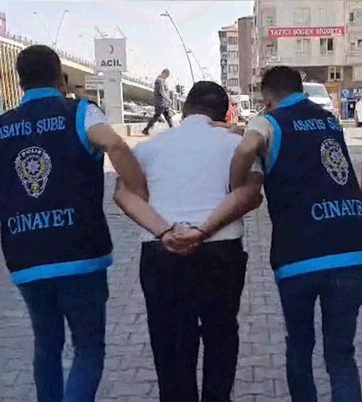 Kayseri’nin Talas ve Kocasinan ilçelerinde meydana gelen cinayetleri işleyen 2