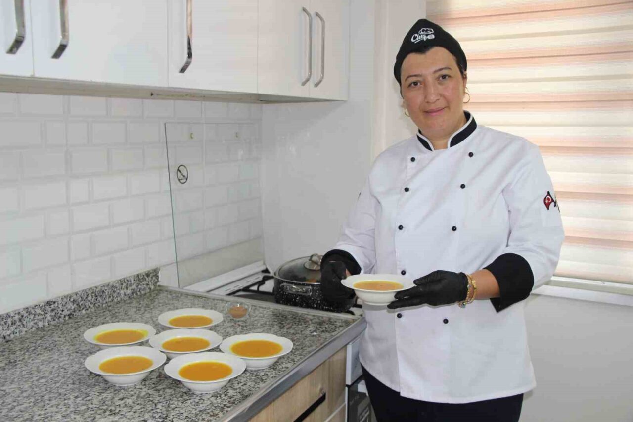 Şırnak’ın Cizre ilçesinde Aile Destek Merkezine (ADEM) giden kursiyerler, yörenin