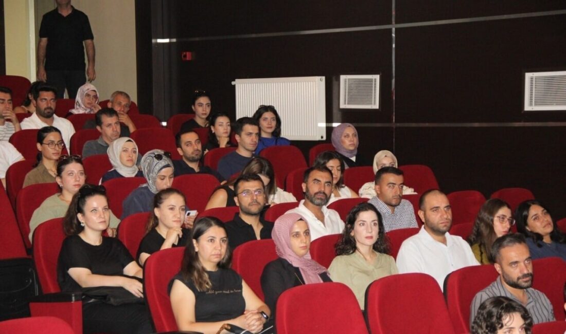 Şırnak’ın Cizre ilçesinde 2025-2026 eğitim öğretim yılı rehber öğretmenler toplantısı