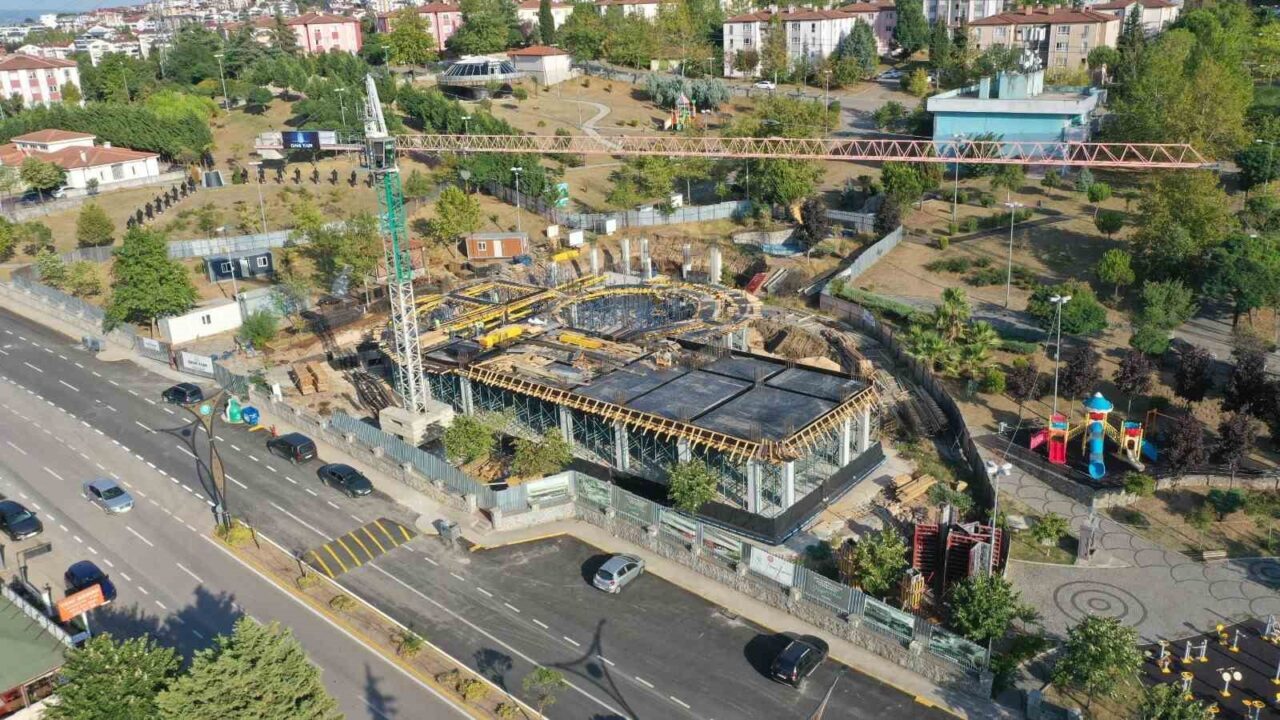 Başiskele’de hayata geçirilen Çocuk Kütüphanesi, Oyuncak Müzesi ve Etüt Merkezi