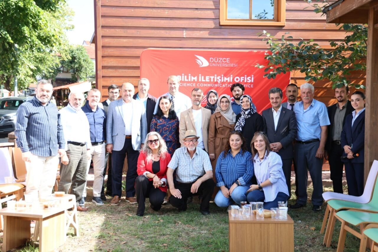 DÜZCE(İHA) – Düzce Üniversitesi Toplumsal Katkı Koordinatörlüğü ve Bilim İletişimi
