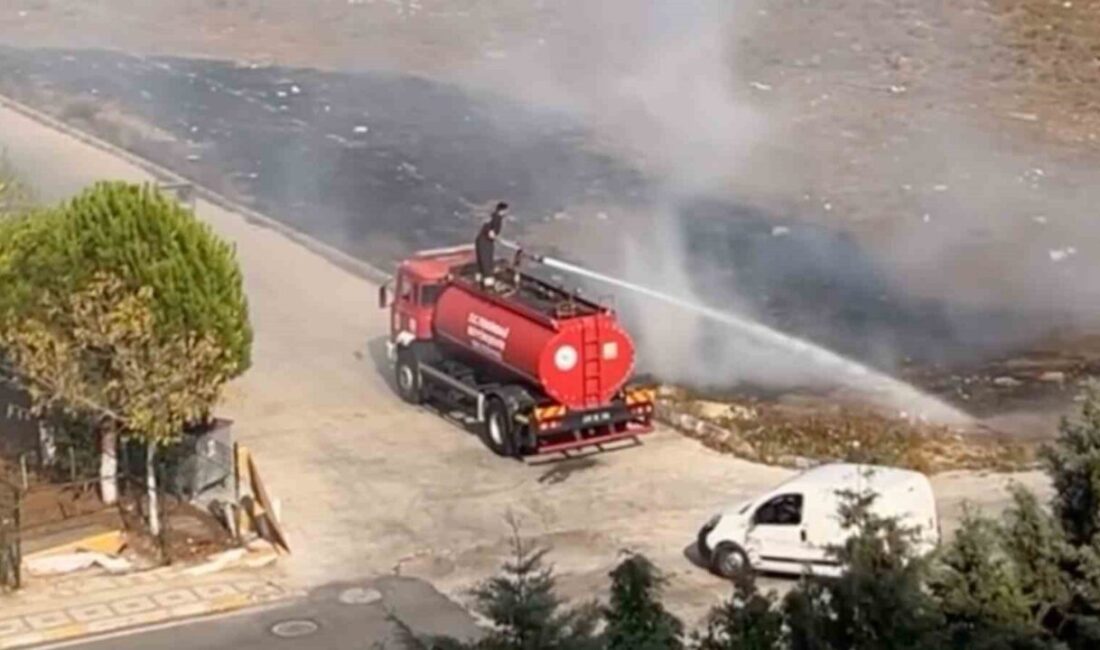 Tekirdağ’ın Kapaklı ilçesinde bulunan otluk arazide çıkan yangını itfaiye ekipleri