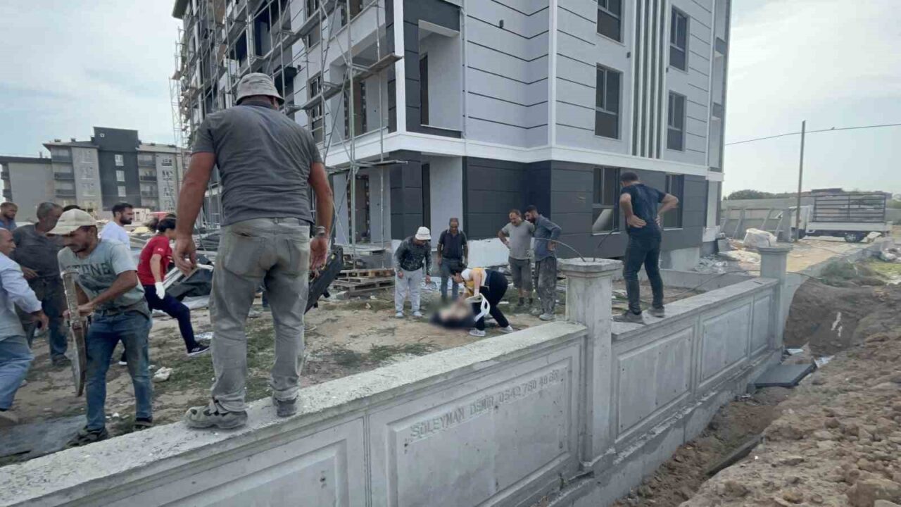 Tekirdağ’ın Çorlu ilçesinde bir inşaatın 5. katındaki iskeleden düşen işçi