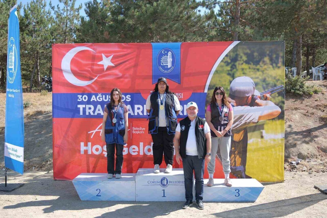 Çorum Belediyesi tarafından 30 Ağustos Zafer Bayramı kutlamaları kapsamında düzenlenen