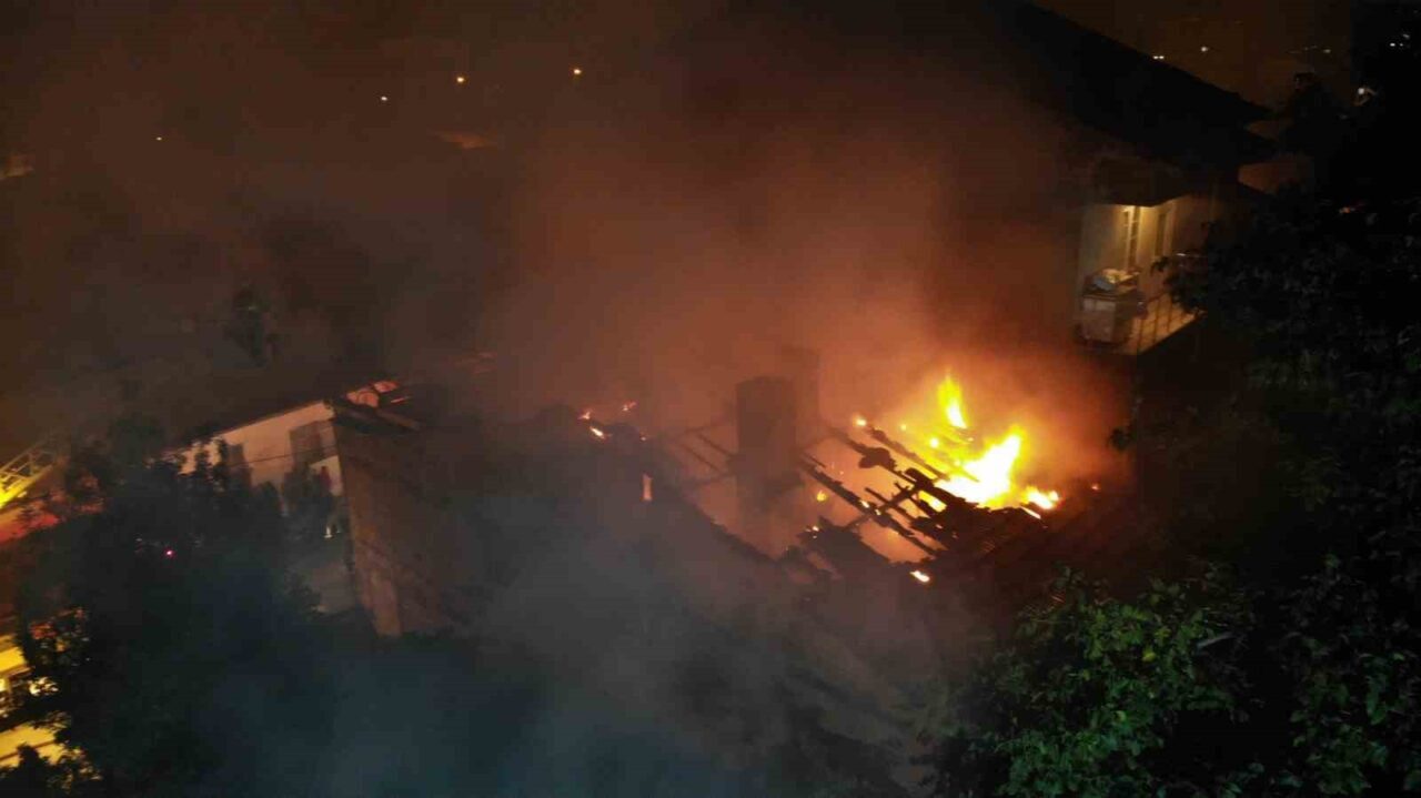 Çorum’da 3 katlı binanın çatı katında çörek yapmak için kullanılan