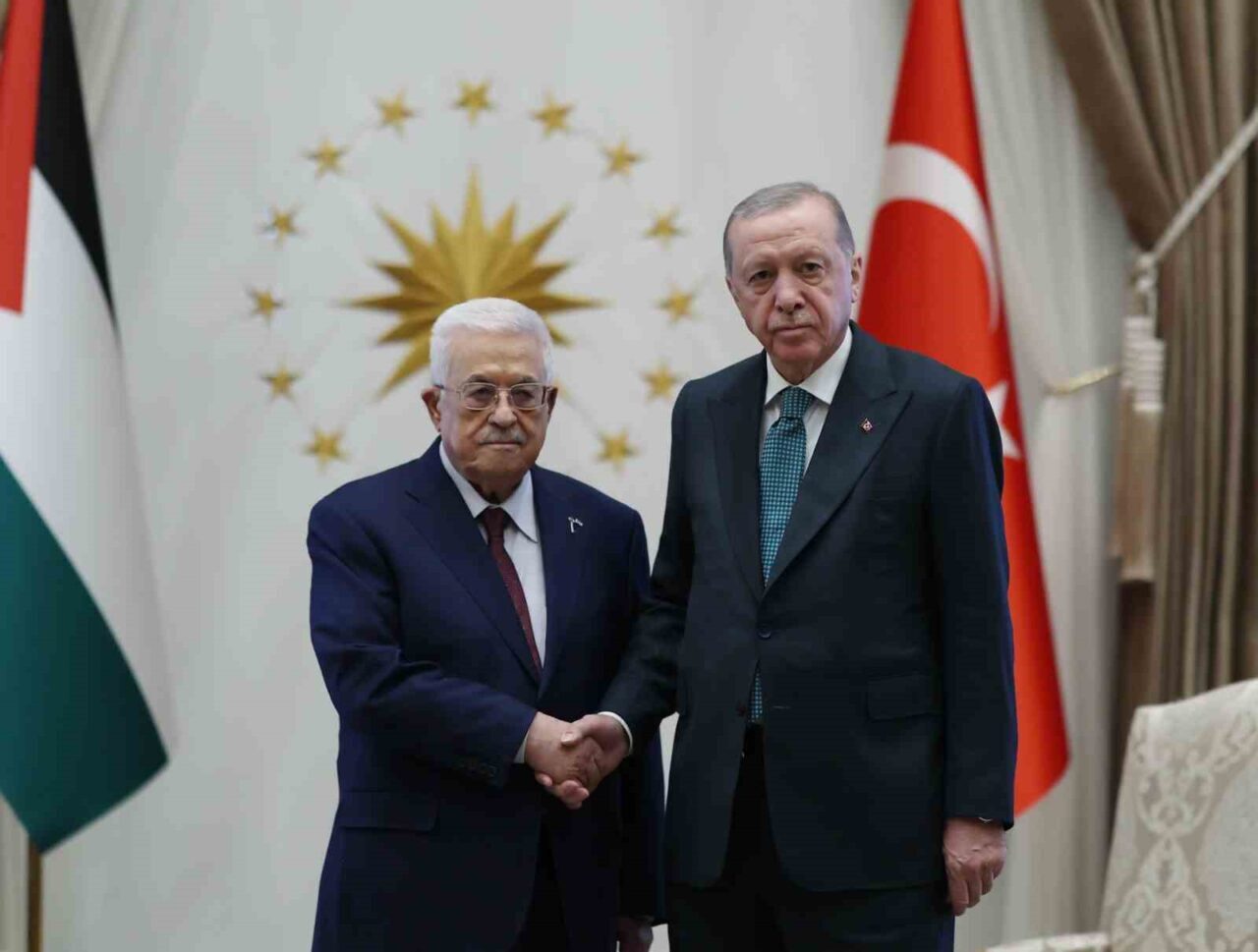Cumhurbaşkanı Recep Tayyip Erdoğan, Filistin Devlet Başkanı Mahmud Abbas ile