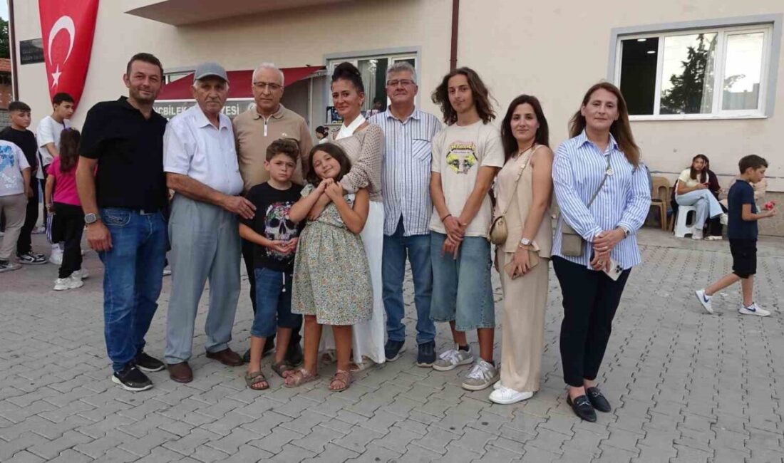 Kütahya’nın Tavşanlı ilçesine bağlı Tunçbilek beldesinin Demirbilek mahallesinde yaşayan çocuklar,