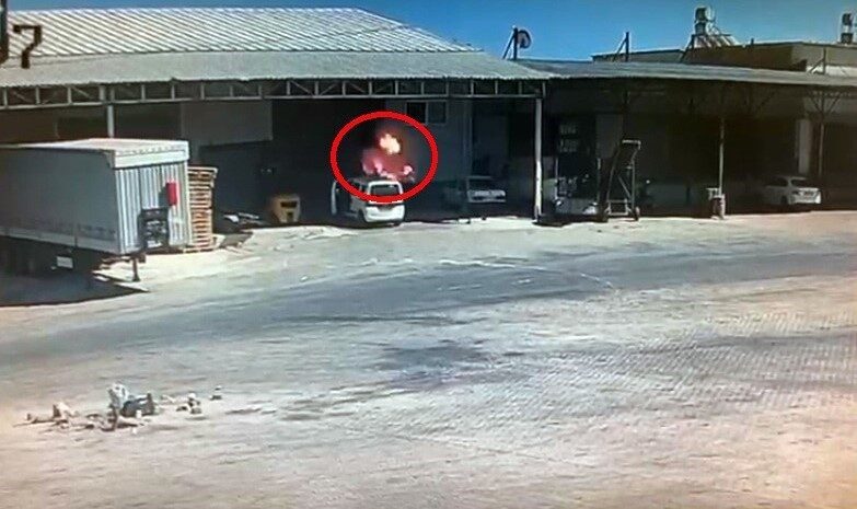 Antalya’nın Demre ilçesinde toptancı halinde meydana gelen patlamada 1 kişinin