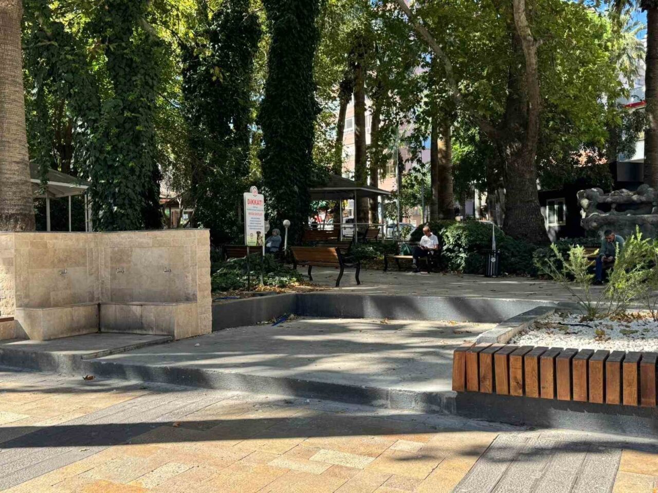 DENİZLİ (İHA) – Yerli ve milli markaları boykot eden CHP’li