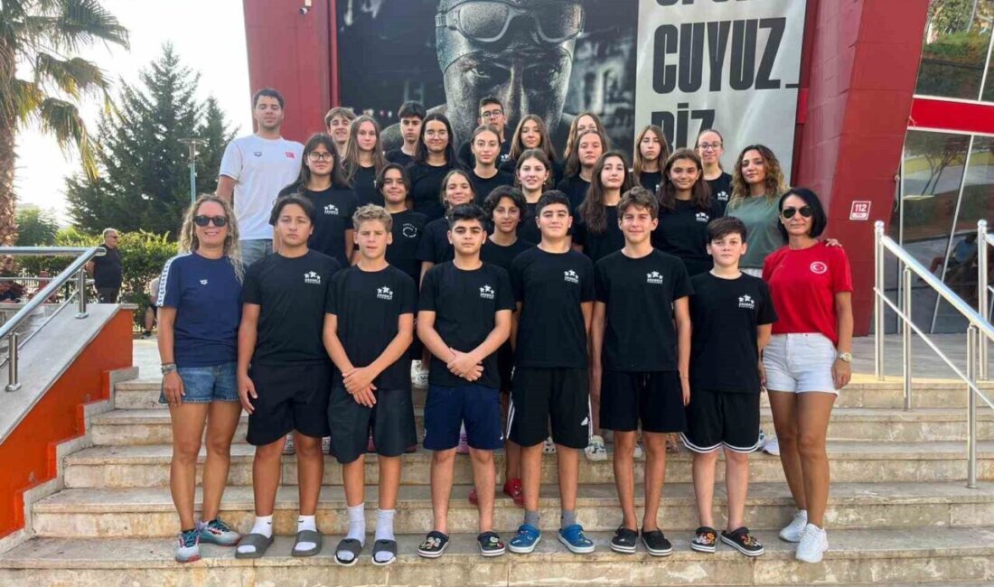 Mersin’de düzenlenen Anadolu Yıldızlar Ligi (ANALİG) Yüzme Türkiye Finalleri’nde boy