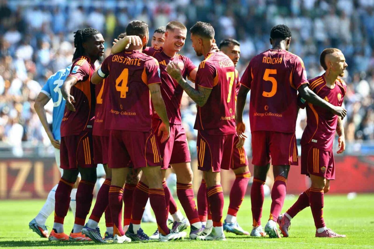 Roma, Serie A’nın 4. haftasında derbide deplasmanda karşılaştığı Lazio’yu 1-0