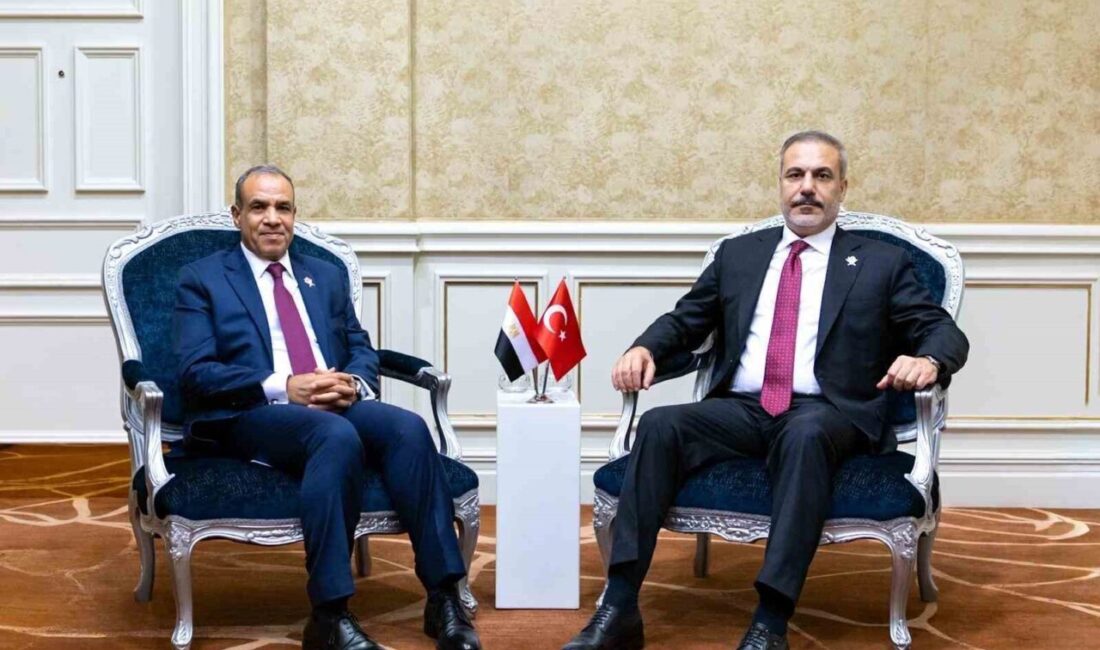 Dışişleri Bakanı Hakan Fidan, Mısır Dışişleri Bakanı Badr Abdellaty ile