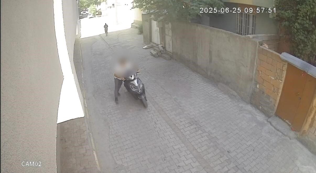 Diyarbakır’ın Yenişehir ile Kayapınar ilçelerinde motosiklet ve bisiklet hırsızlığı yapan