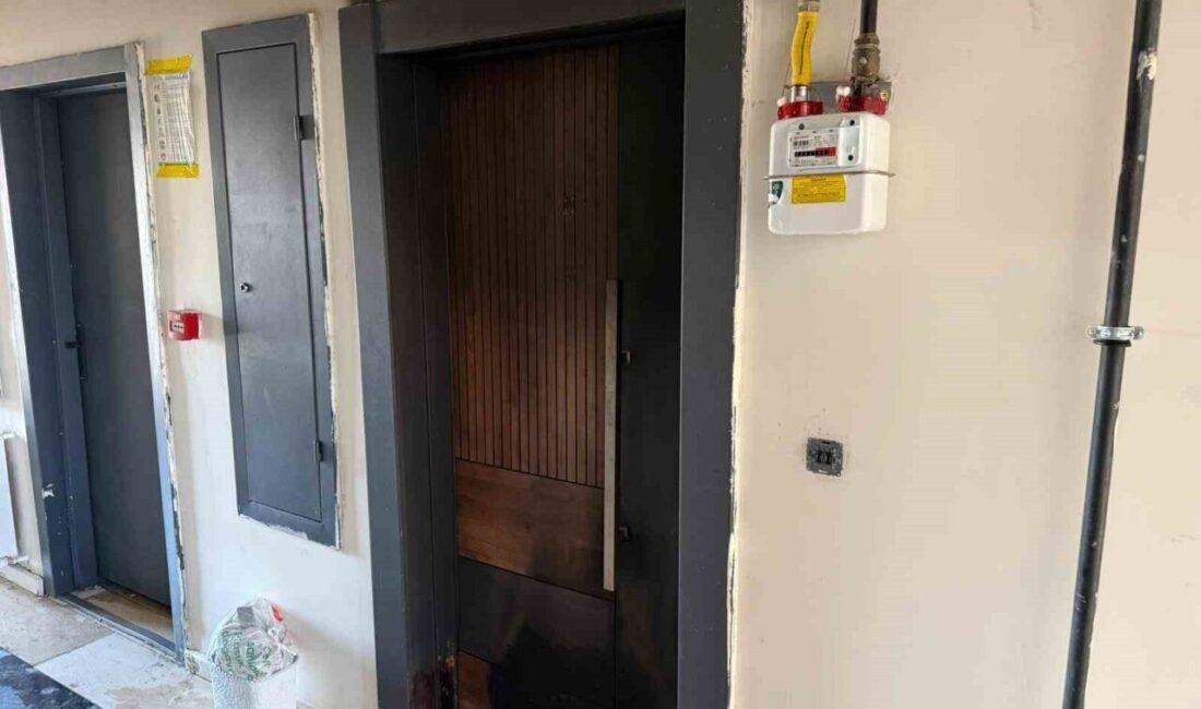 Diyarbakır’da bir evde yangın çıktı. 4 kişinin etkilendiği yangında ev