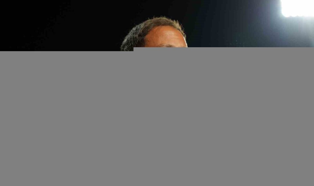 Fenerbahçe Teknik Direktörü Domenico Tedesco, Trendyol Süper Lig 1. hafta