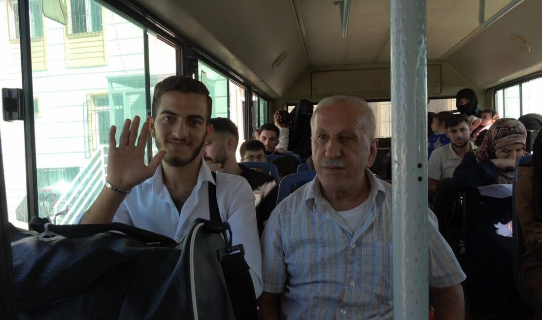 Esad rejiminin sona ermesinin ardından yaklaşık 9 aydır süren gönüllü