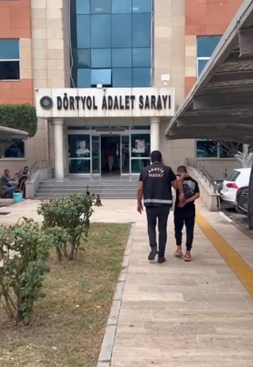 Hatay’ın Dörtyol ilçesinde meydana gelen motosiklet ve elektrikli bisiklet hırsızlık