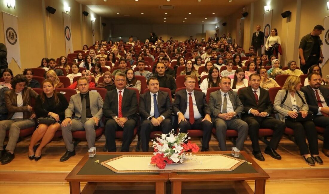 Kütahya Dumlupınar Üniversitesi Fen Edebiyat Fakültesi tarafından, Türk Dil Kurumu