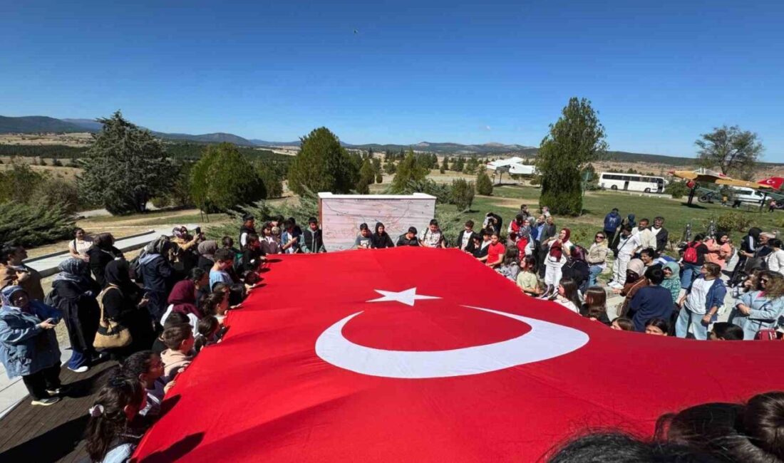 Dumlupınar ileçsinde, Kütahya Vakıflar Bölge Müdürlüğü koordinesinde Valide Sultan Kethüdası