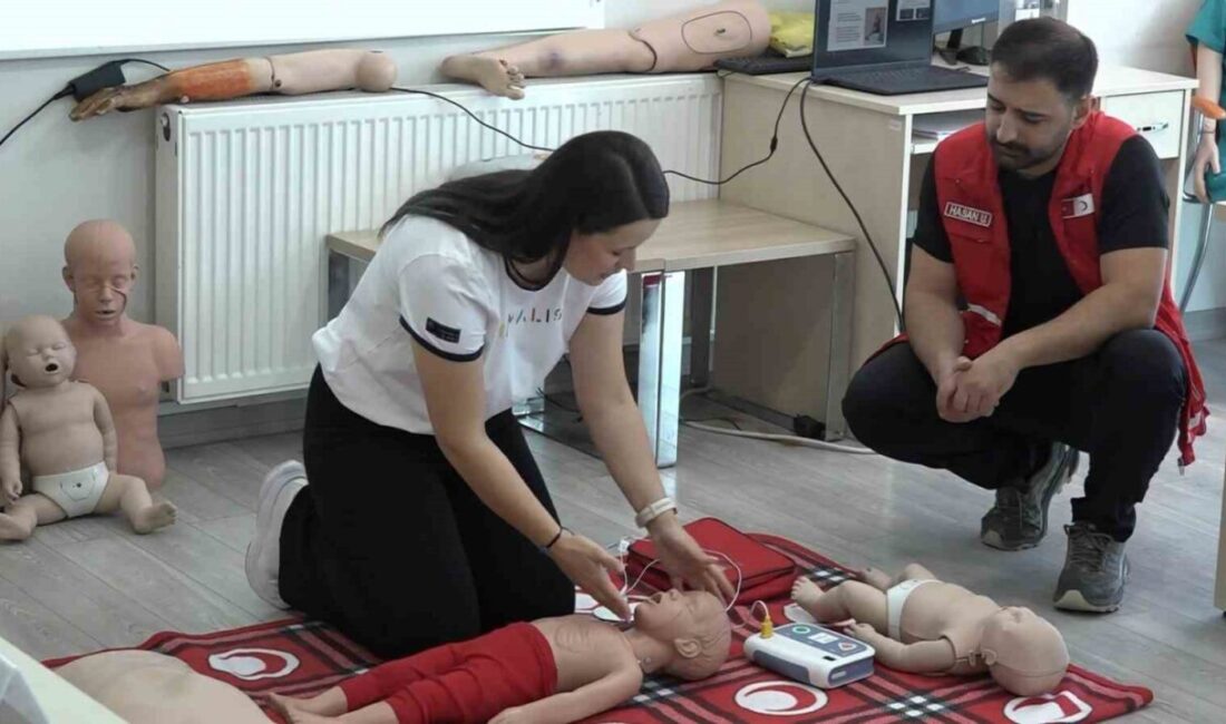 Her yıl Eylül ayının ikinci cumartesi günü kutlanan ’Dünya İlk