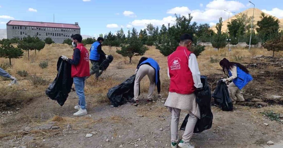 Dünya Temizlik Günü kapsamında, Patnos Gençlik ve Spor İlçe Müdürlüğü