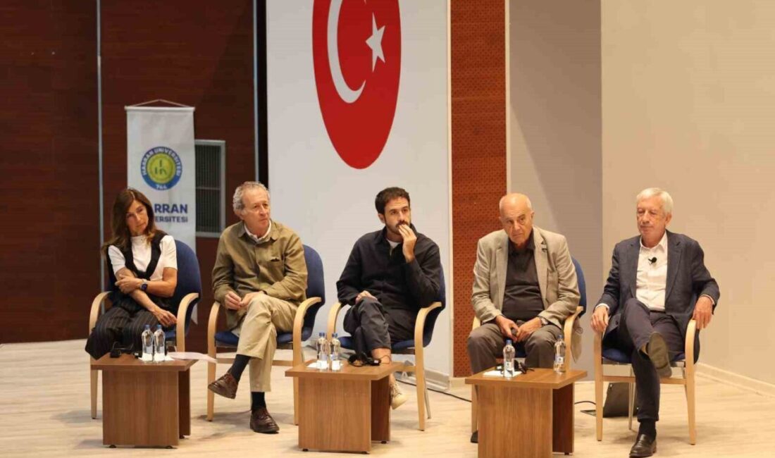 Şanlıurfa Büyükşehir Belediyesi’nin koordinasyonunda kentte düzenlenen Mimarlık ve Müzecilik Semineri