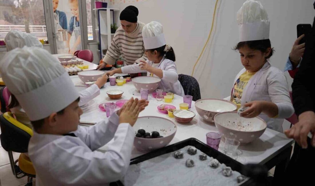 Düzce Belediyesi Çocuk Üniversitesi yoğun yaz döneminin ardından 2025-2026 eğitim