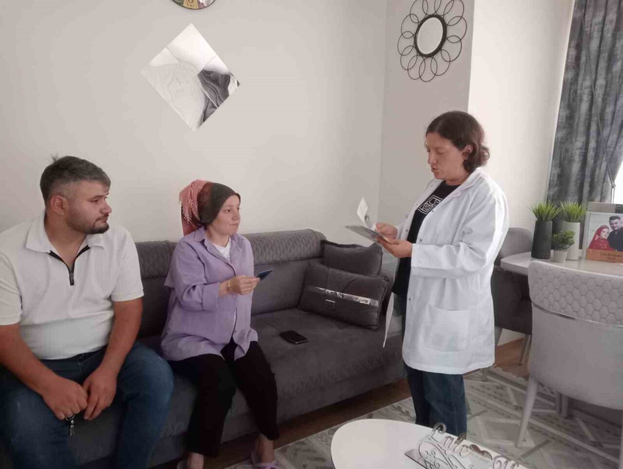 DÜZCE(İHA) – Düzce Sağlık Müdürlüğüne bağlı ekipler riskli gebeleri yakından