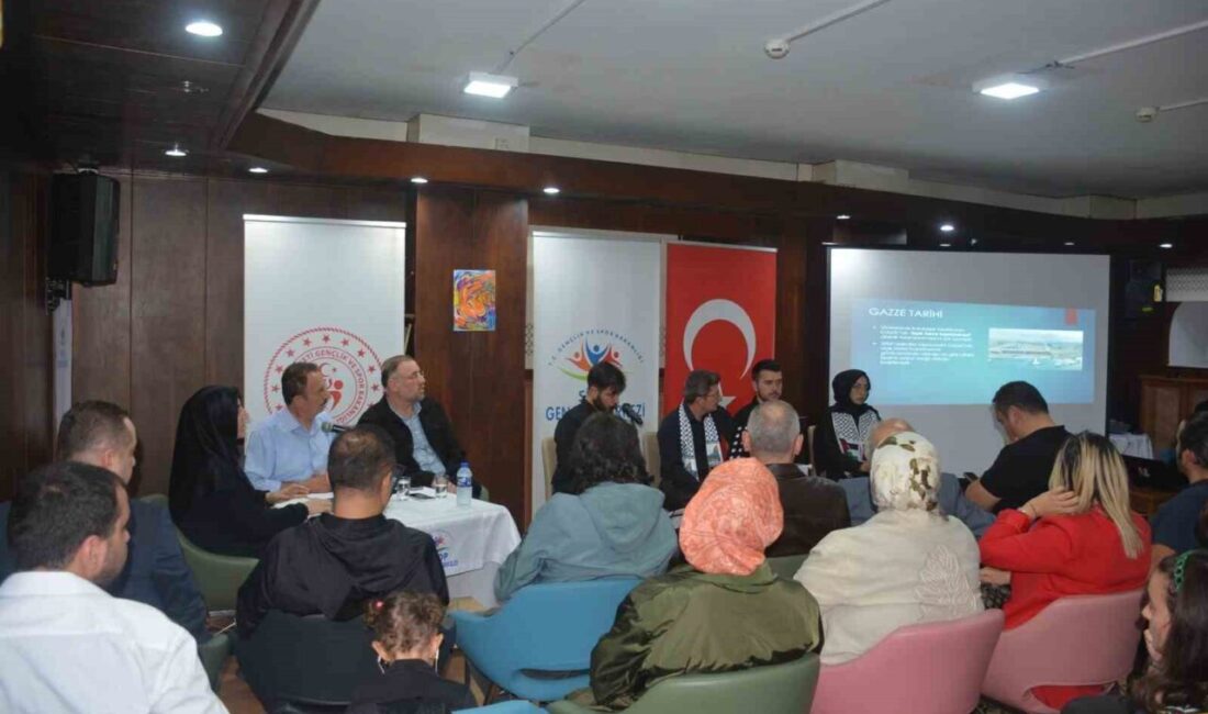 Sinop’ta düzenlenen ve geleneksel hâle getirilen “Edebiyat, Tarih ve Müzik