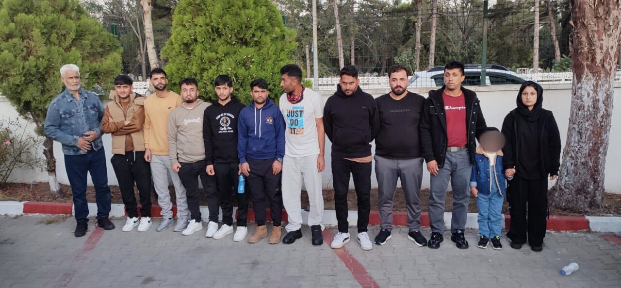 Edirne’nin Uzunköprü ilçesinde 12 düzensiz göçmen yakalandı. Olayla ilgili gözaltına