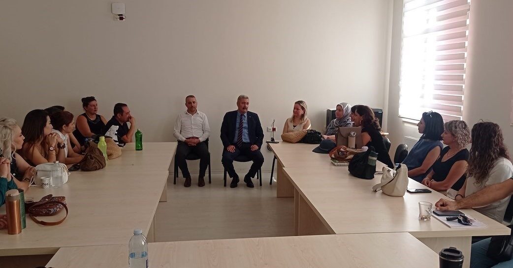 Yeni eğitim öğretim yılının başlamasına sayılı günler kala Aydın’ın Efeler